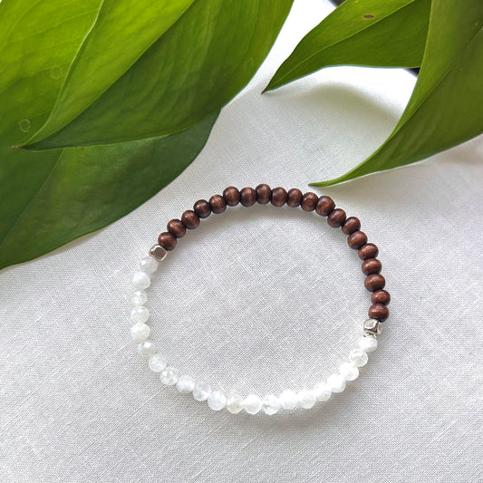 •Moonstone• Anxiety Relief Bracelet
